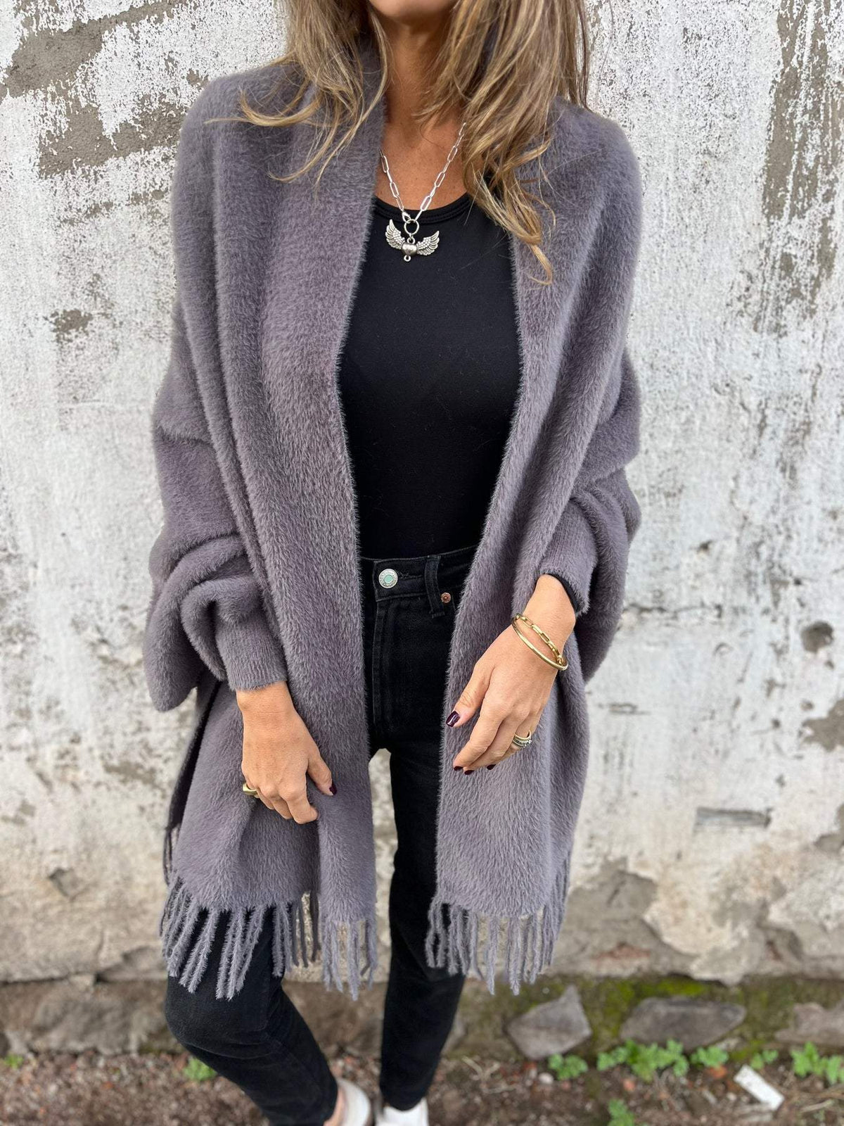 SUSAN | FUZZY WRAP WITH SLEEVES