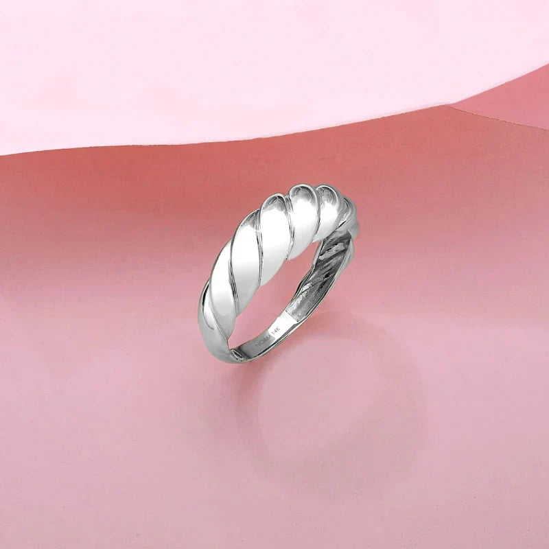 Croissant Ring