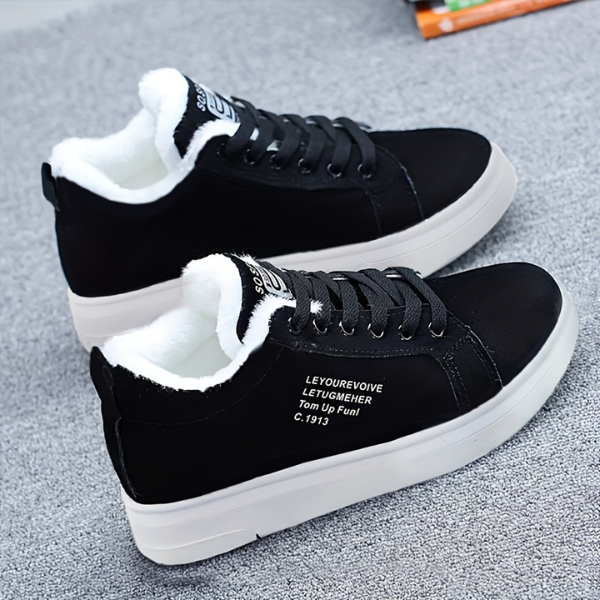Jynessae | Comfy Sneakers
