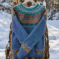Zora | Dzianinowy sweter z tradycyjnym wzorem
