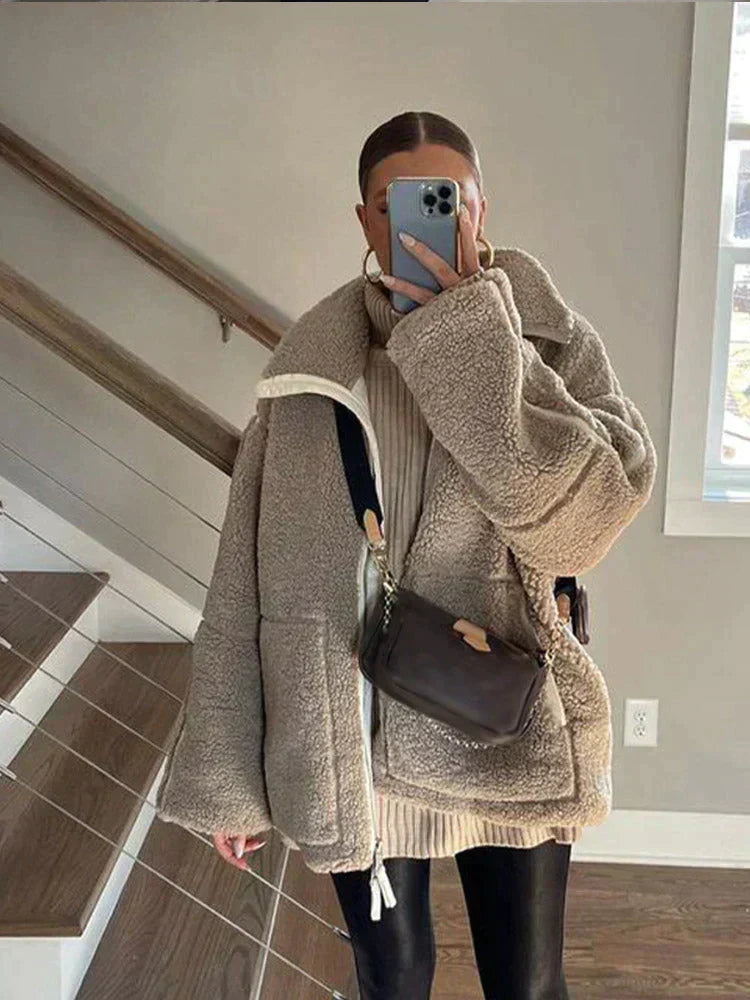 Jacky – Damska kurtka typu teddy oversize