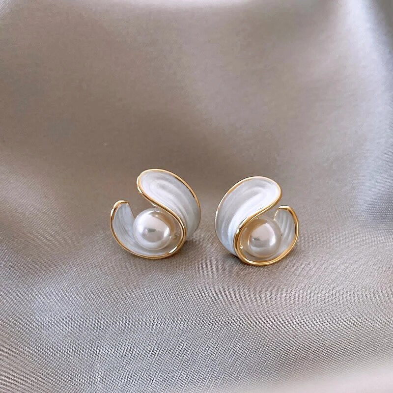 Classic Gold Pearl Stud Earrings